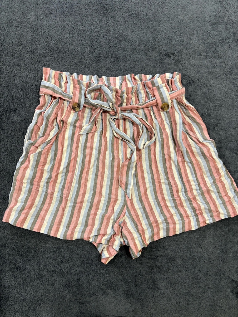 American Eagle Striped Shorts Sz Medium High Waisted Lightweight Paper Bag Style